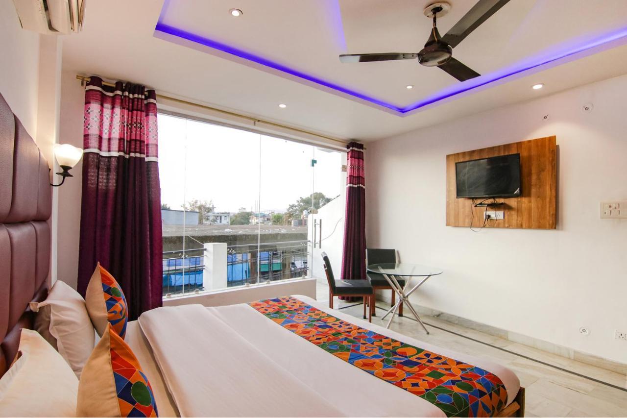 Fabhotel Grover คางกรา ภายนอก รูปภาพ