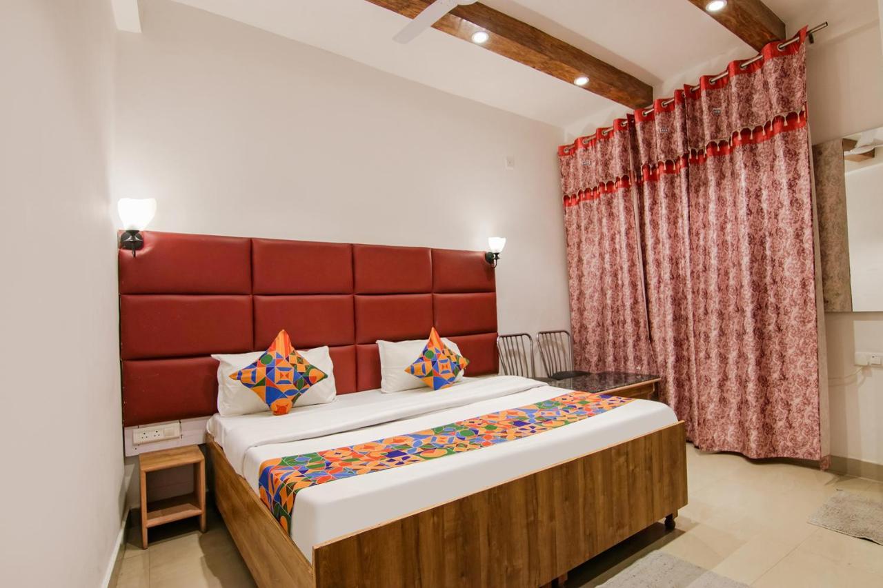 Fabhotel Grover คางกรา ภายนอก รูปภาพ
