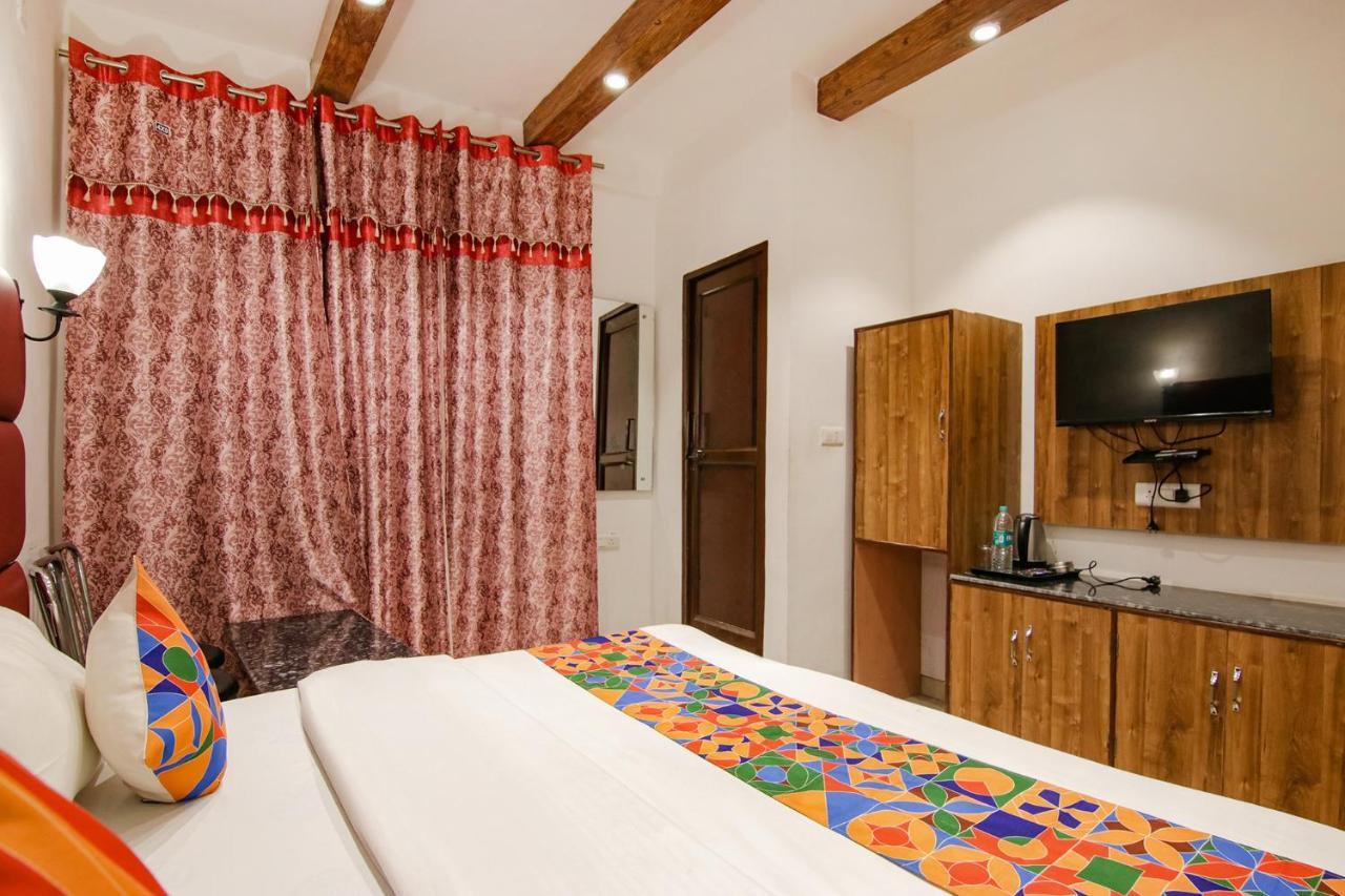 Fabhotel Grover คางกรา ภายนอก รูปภาพ