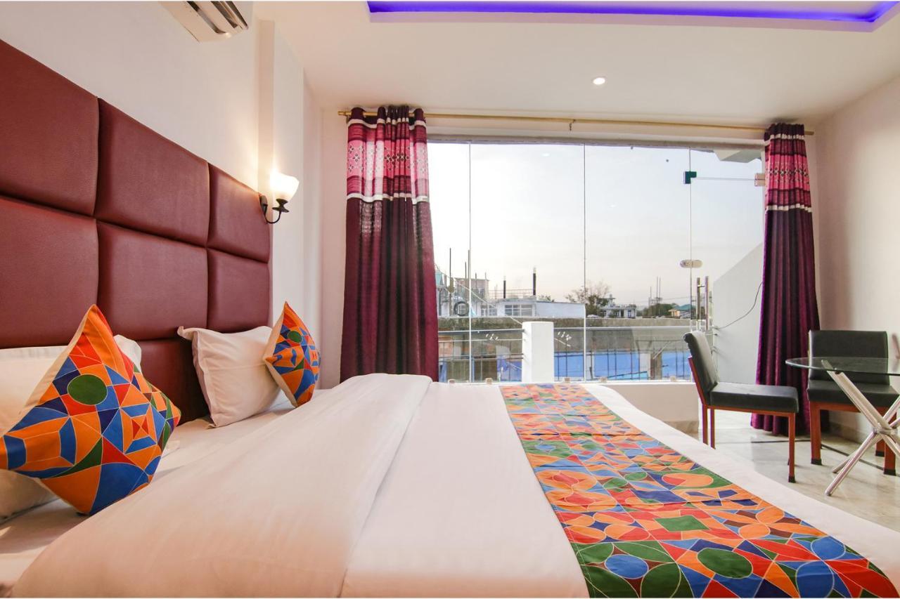 Fabhotel Grover คางกรา ภายนอก รูปภาพ