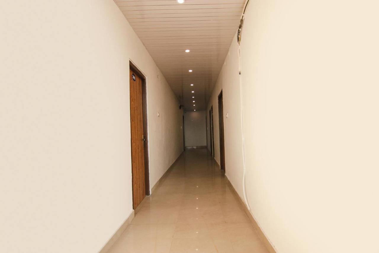 Fabhotel Grover คางกรา ภายนอก รูปภาพ