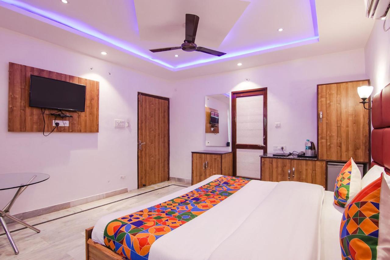 Fabhotel Grover คางกรา ภายนอก รูปภาพ